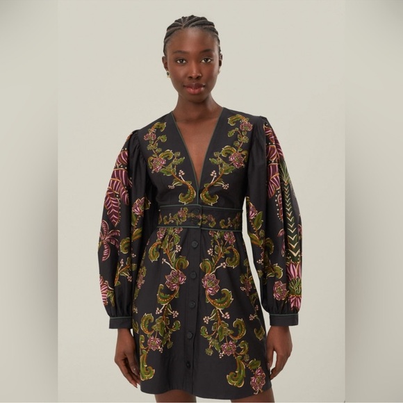 black ravenala puff sleeve mini dress Shirley Black Velvet Sweetheart Puff-Sleeve Mini Dress – Club L London main image 0